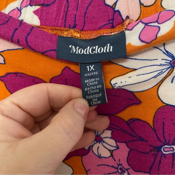 MODCLOTH • Come On Surfing Baby Floral Wrap Skirt - Picture 5 of 6